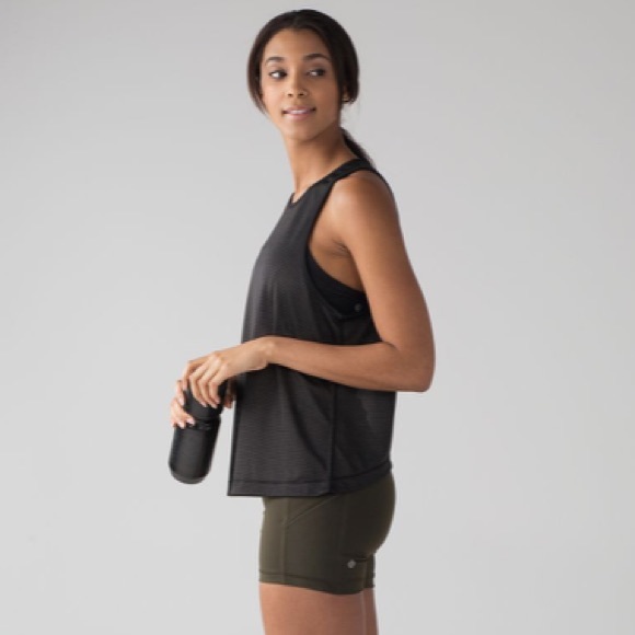 lululemon Squad Goals Tank NWT black - Picture 3 of 6